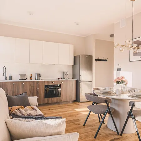 2homerent Dluga 14 Kamienica W Centrum Poznania Апартаменты Познань