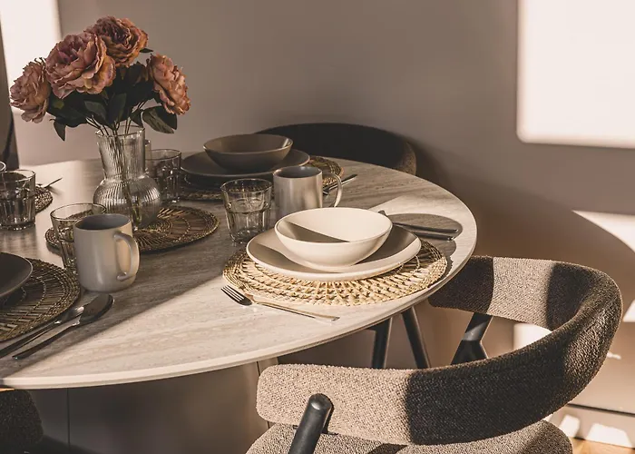 2homerent Dluga 14 Kamienica W Centrum Poznania ポズナン