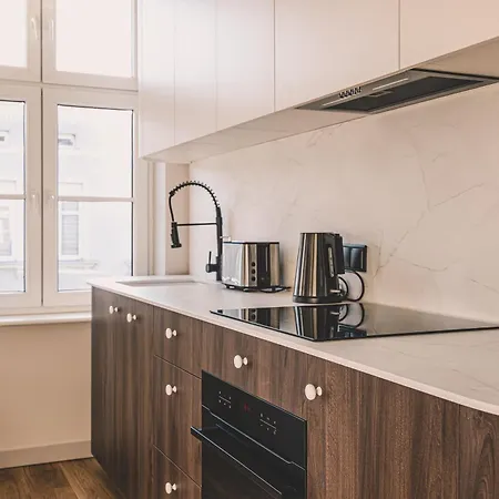 Апартаменти 2homerent Dluga 14 Kamienica W Centrum Poznania *