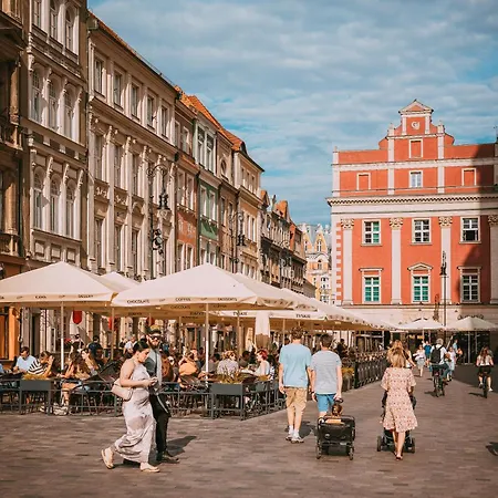 2homerent Długa 14 Kamienica W Centrum Poznania