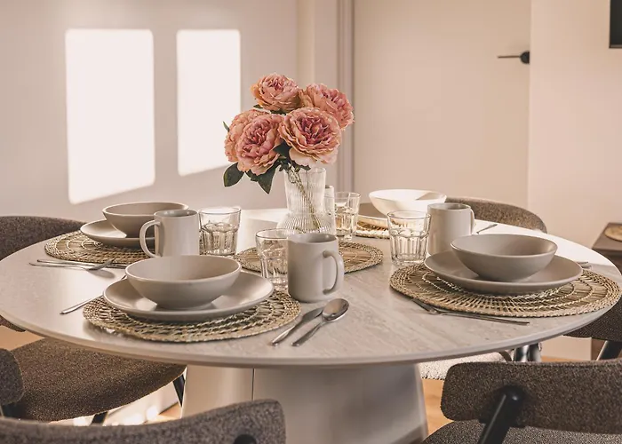 2homerent Długa 14 Kamienica W Centrum Poznania